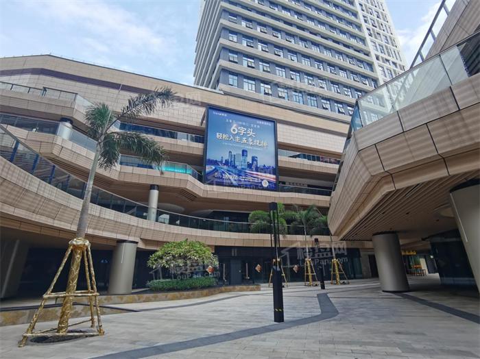 南宁五象总部基地地下商业,南宁五象总部基地最新信息