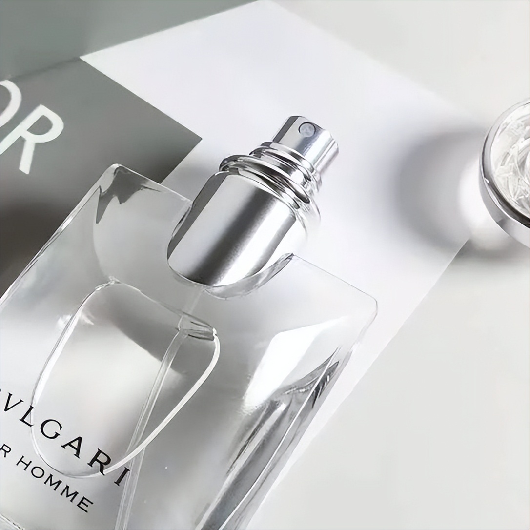 情人节送什么香水比较好,情人节礼物迪奥口红香水