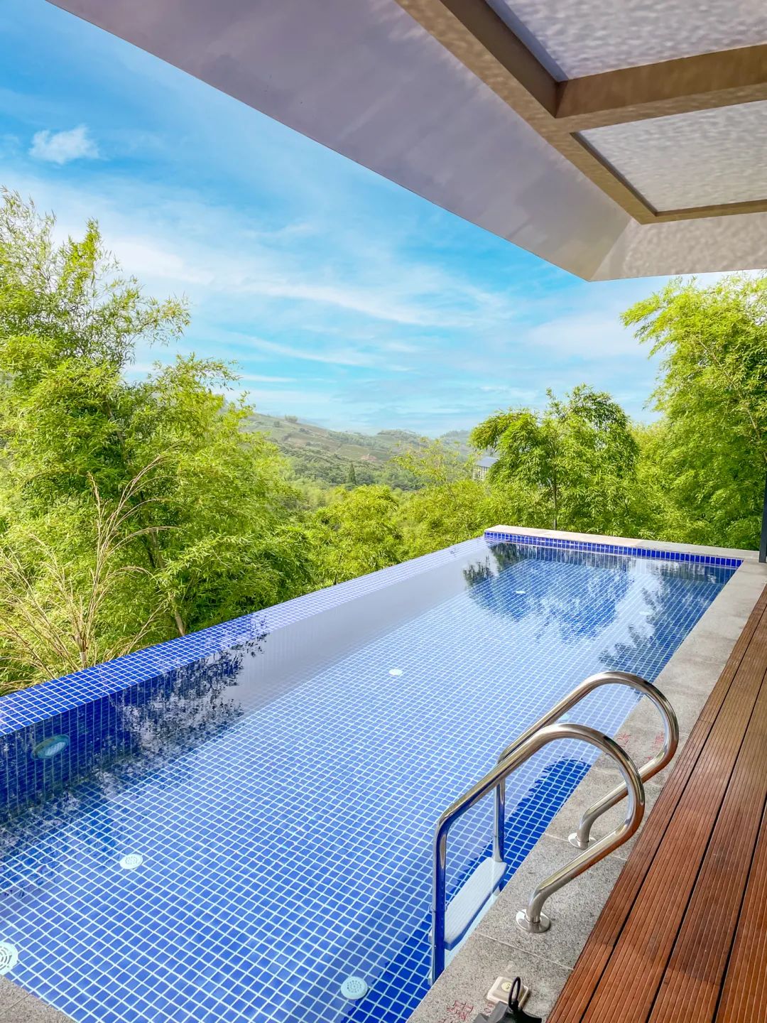 魔都温泉洗浴,江浙沪湖景温泉酒店