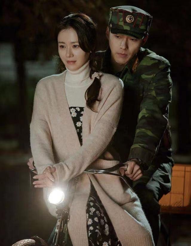 孙艺珍和玄彬的婚纱照背影,玄彬孙艺珍婚纱照图集高清