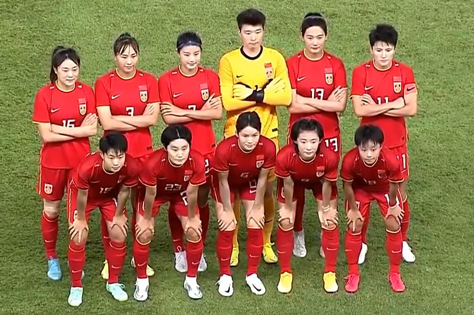 中国女足战平u15男足,女足战平韩国韩媒反应