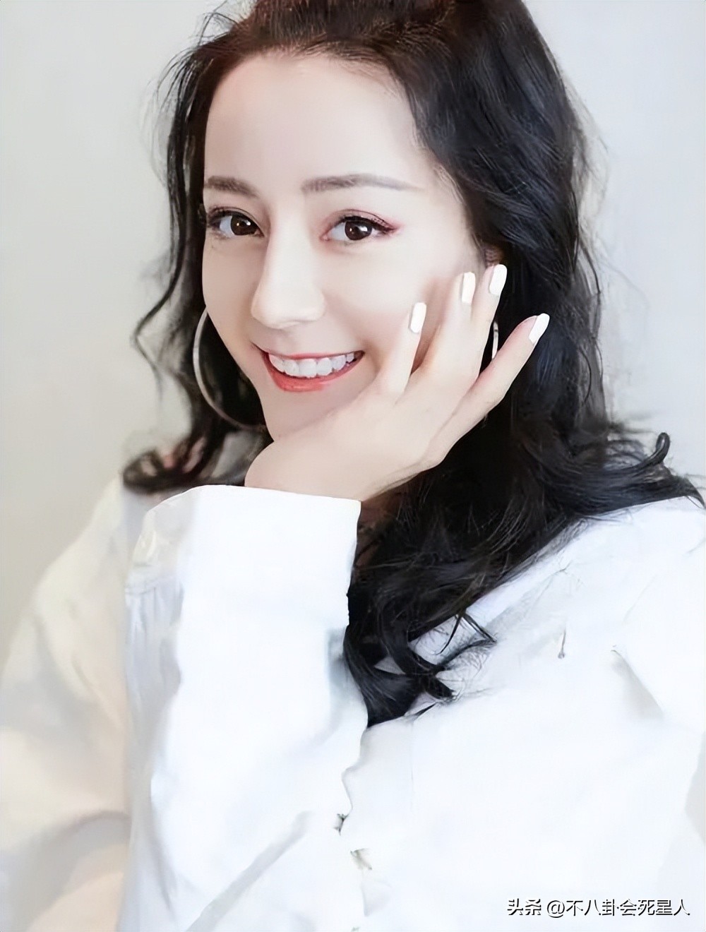 烤瓷牙有多恐怖,烤瓷牙害我一生