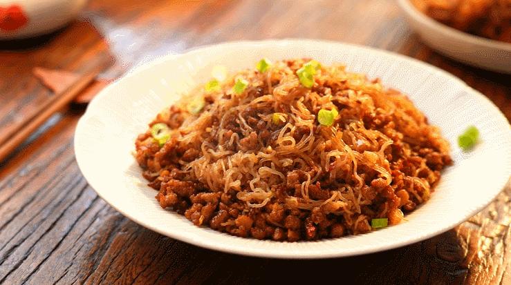粉条肉沫下饭菜做法,怎样用白菜粉条做下饭菜