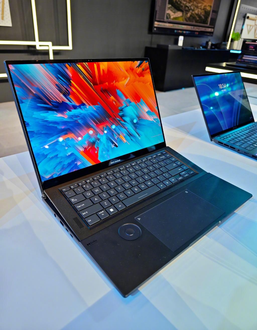 灵耀xultra13代,灵耀xultra屏幕多少寸