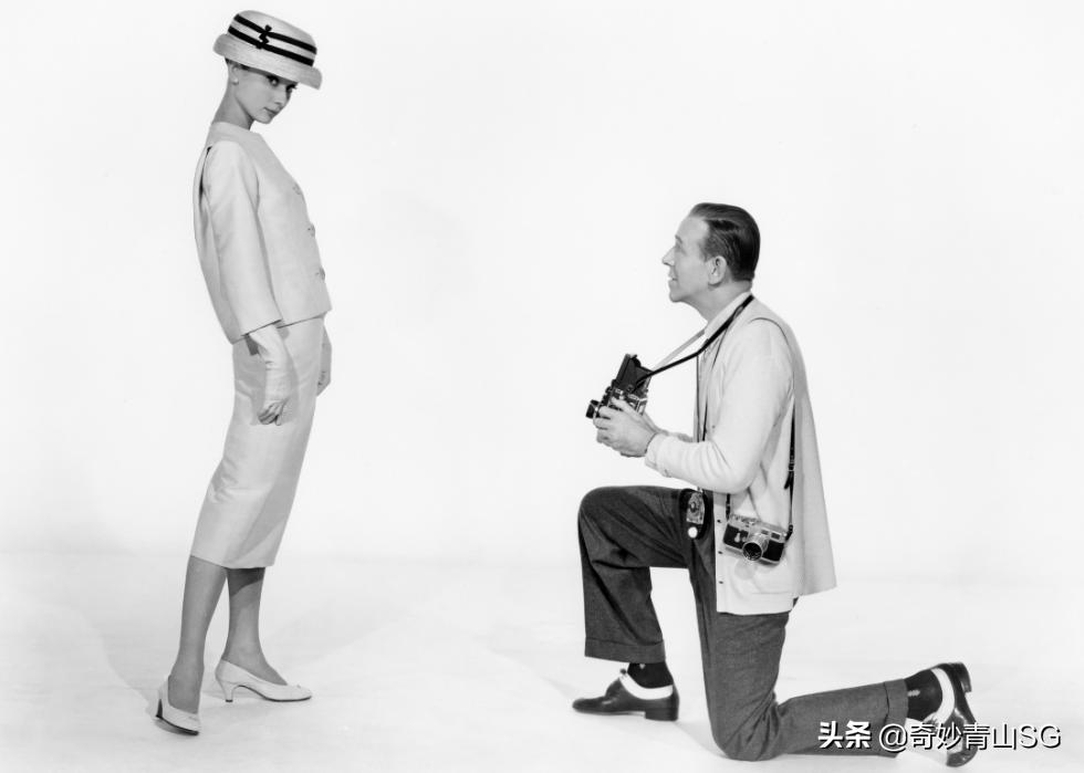 奥黛丽赫本的故事电影在哪看,纪梵希和奥黛丽赫本的故事