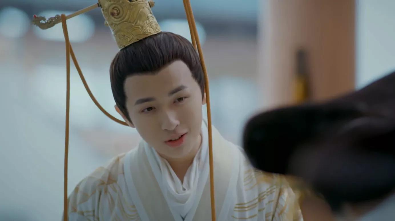 皇帝召见亲姑姑视频,皇帝召见亲姑抬尸体