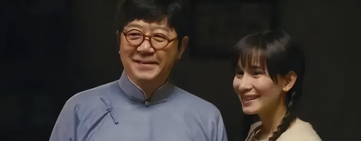 油腻、一脸褶子，这六位大龄男星非要尬演少年，求求你们放过观众