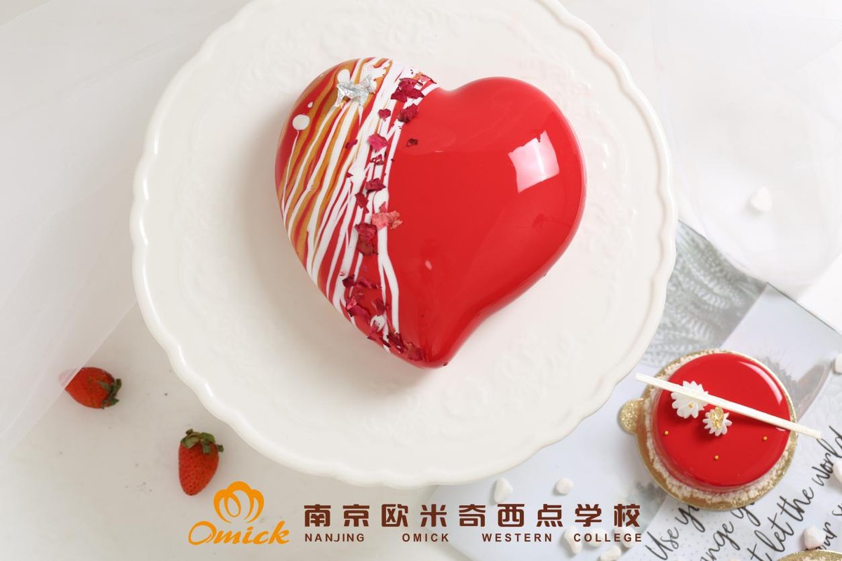 低学历女孩学什么手艺,20岁女孩学什么手艺有前景