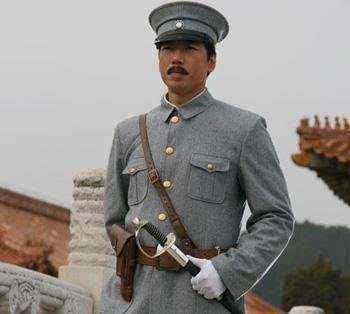 陈毅的军事能力如何？蒋介石曾两次评价，结论完全相反