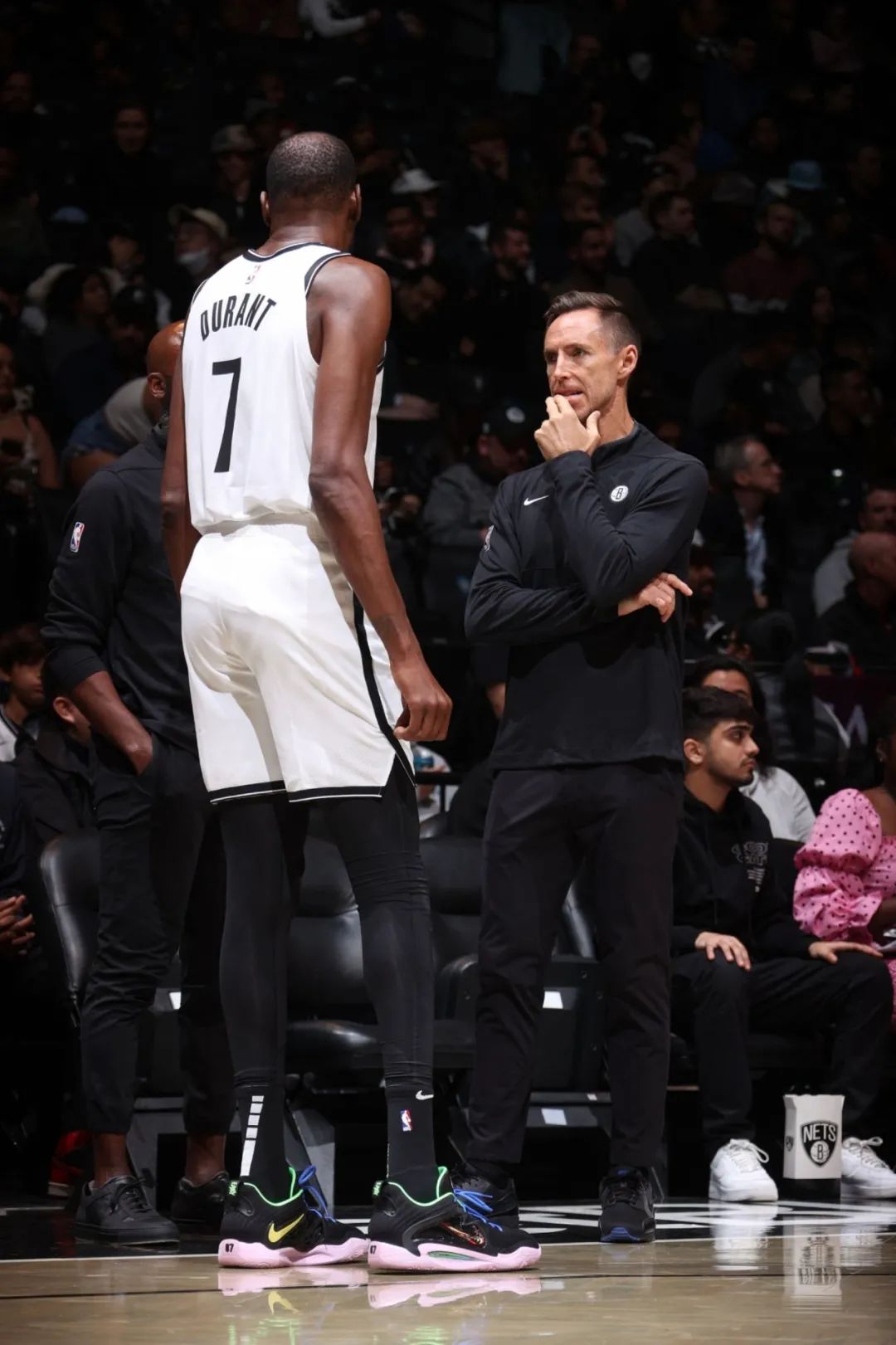 纳什为什么被称为菜鸟教练,纳什在哪两年是最佳球员