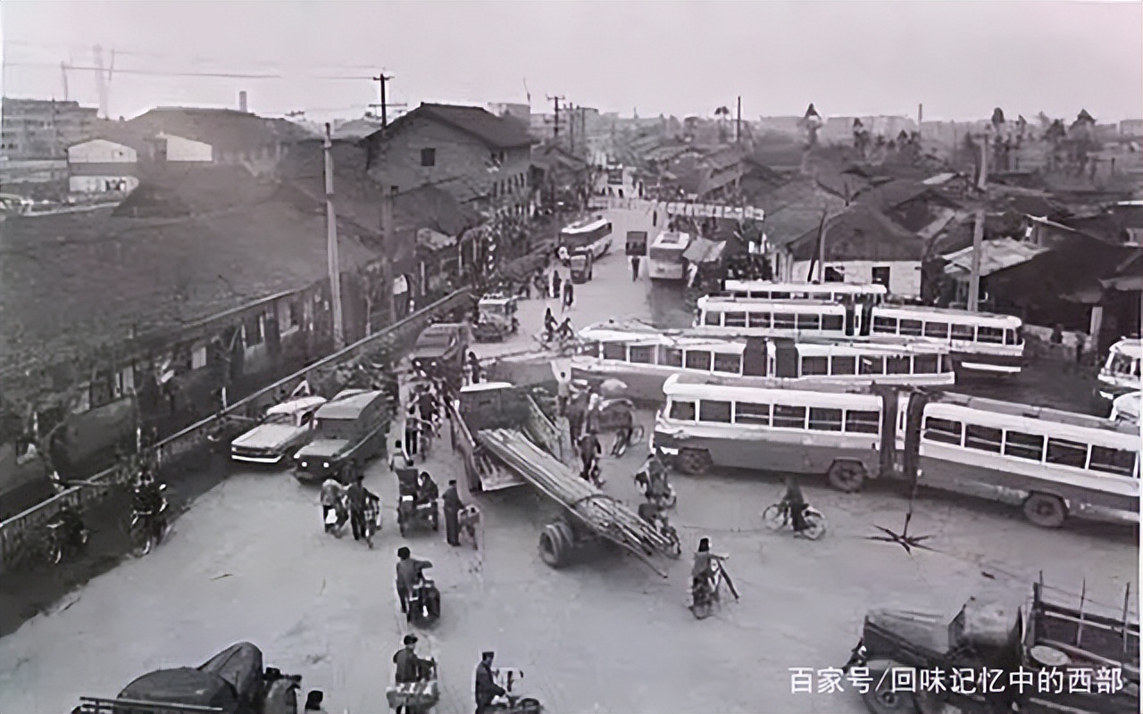 成都原来的老汽车站在哪里,成都各大汽车站