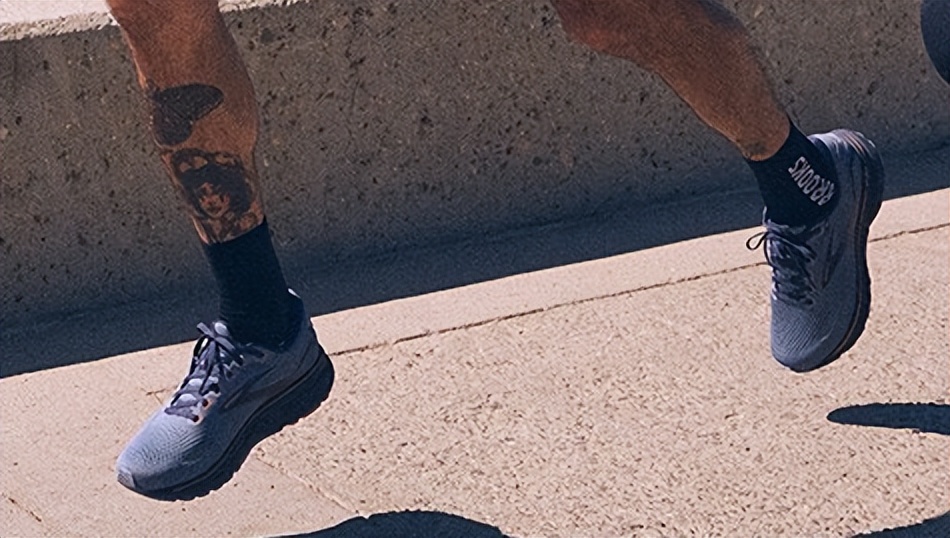 brooks布鲁克斯跑鞋2023,布鲁克斯跑鞋brookspureflow6