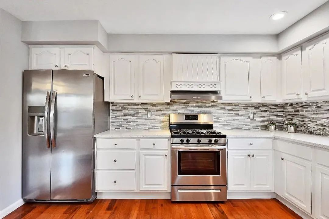 厨房冰箱插座怎么设计,厨房改嵌入式插座