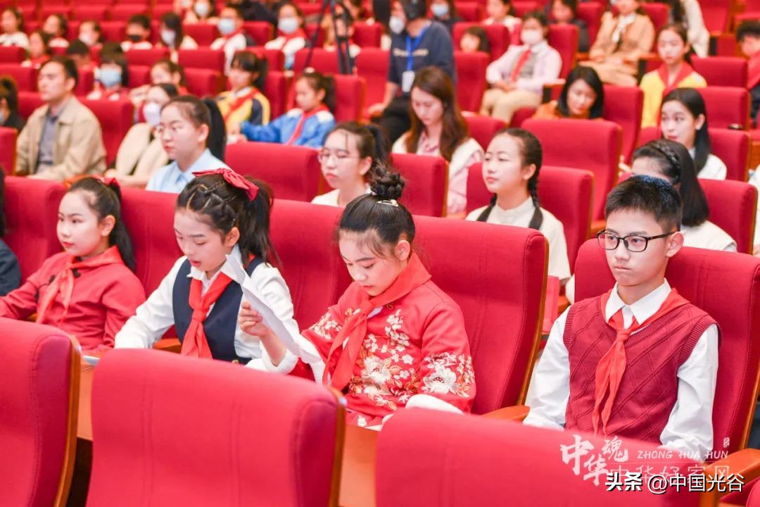 看！阳光、自信的光谷“下一代”