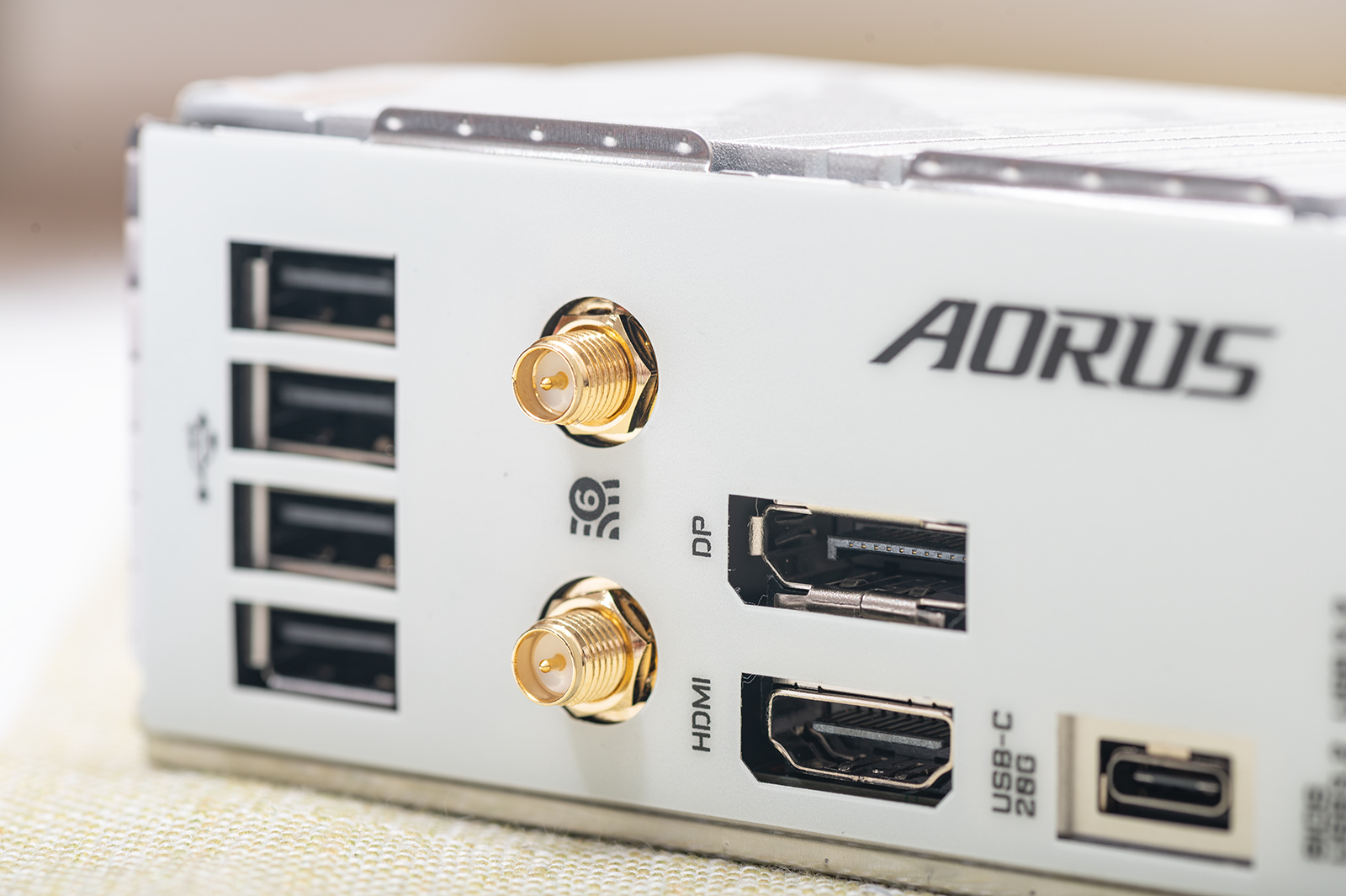 13代酷睿i5和锐龙版比较,13代i5单核游戏性能