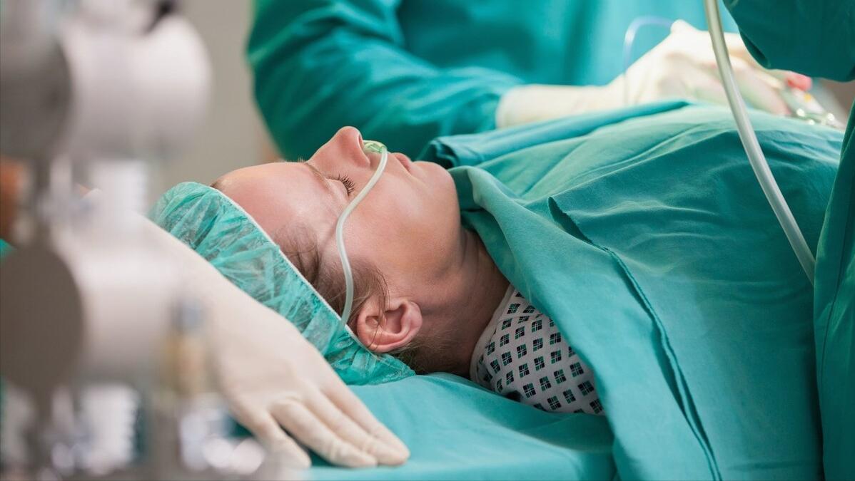 经常胸前肌肉痛,胸前有疼痛感是什么原因