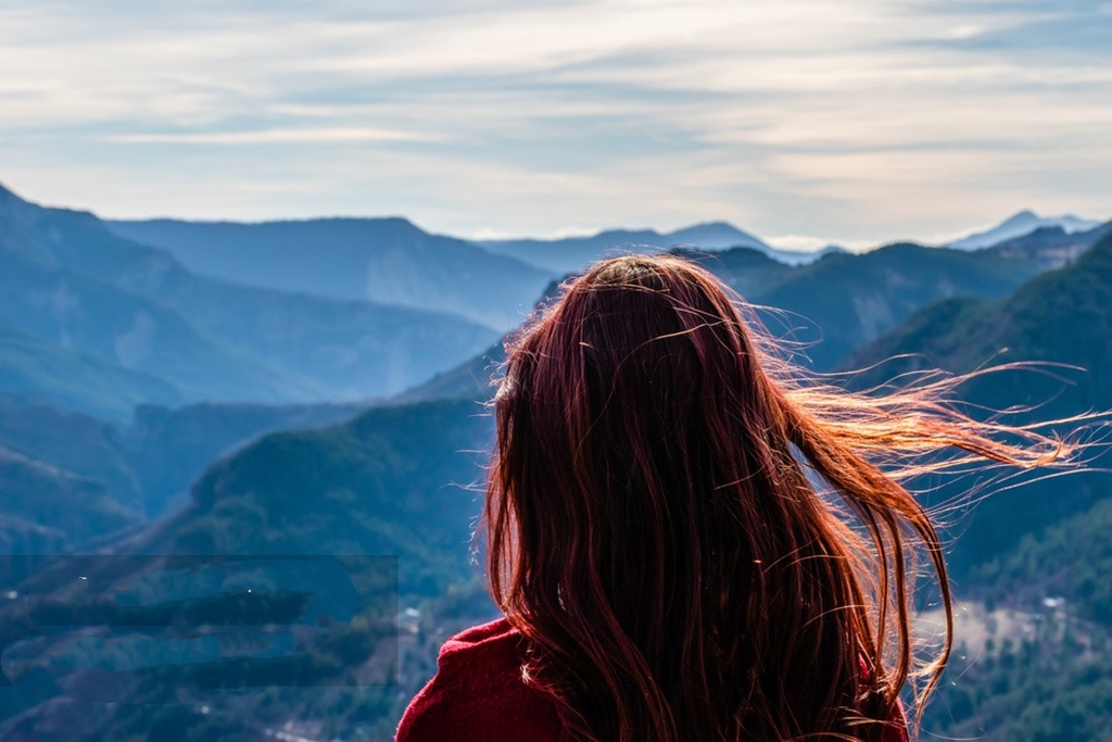 对女孩产生了妈妈的依恋怎么办,对母亲很依赖的女孩