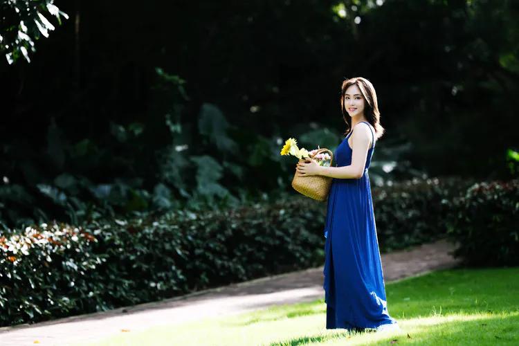 朝沐东风晚沐霞——友文荟萃