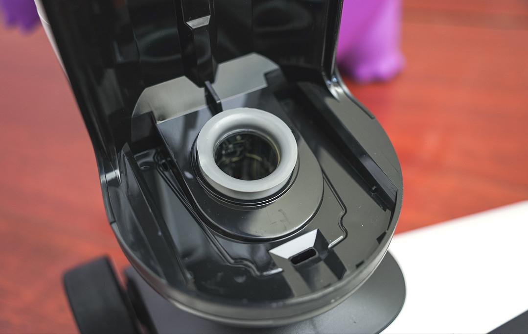 2K元档的旗舰洗地机守门员！添可芙万2.0LED测评