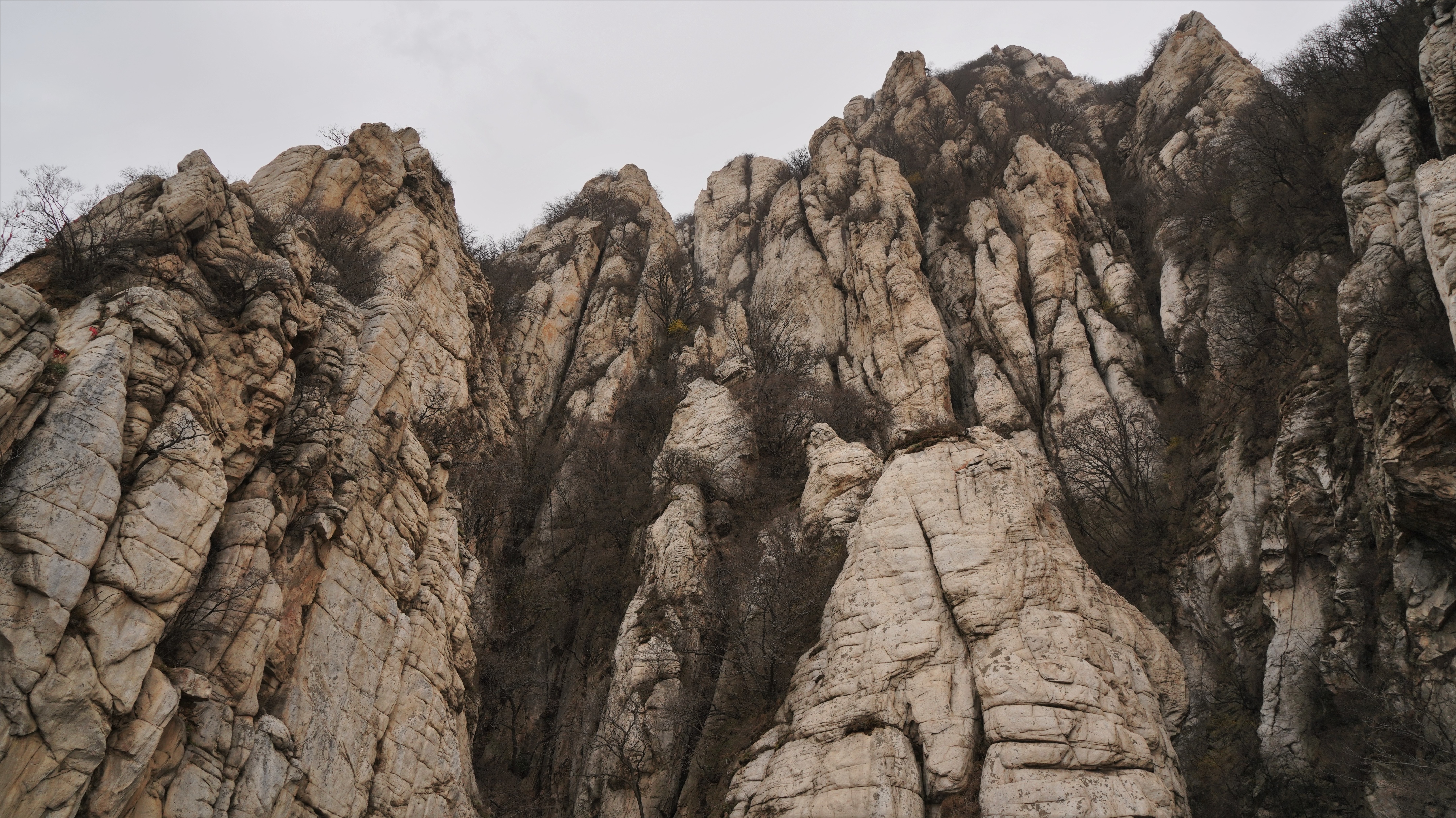嵩山少林寺几级景区,中岳嵩山和少林寺是一个景区吗