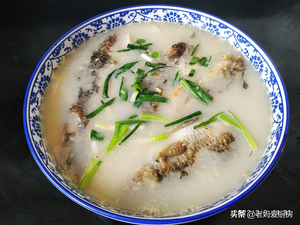 辅食山药鲫鱼汤,儿童鲫鱼山药汤