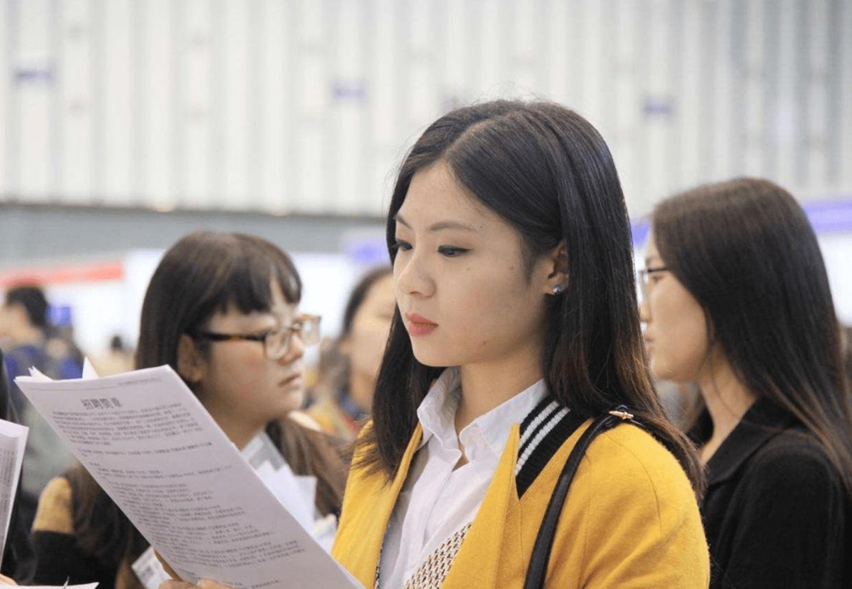 大学校园出现“秘密交易”，以下几种情况要注意了，容易毁了自己