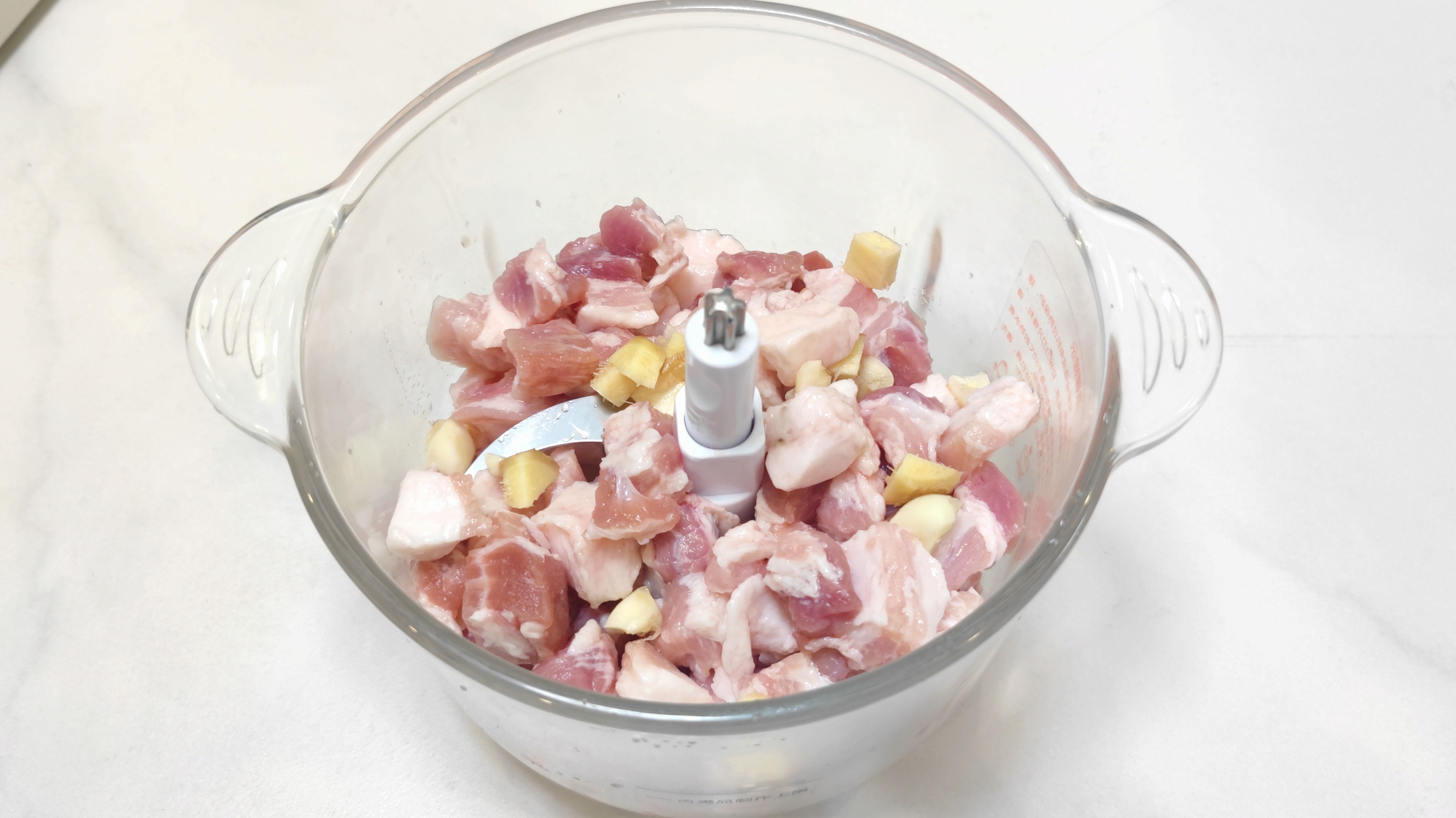 长帝企鹅顶顶和海氏m6哪个好,企鹅顶顶厨师机做蛋糕