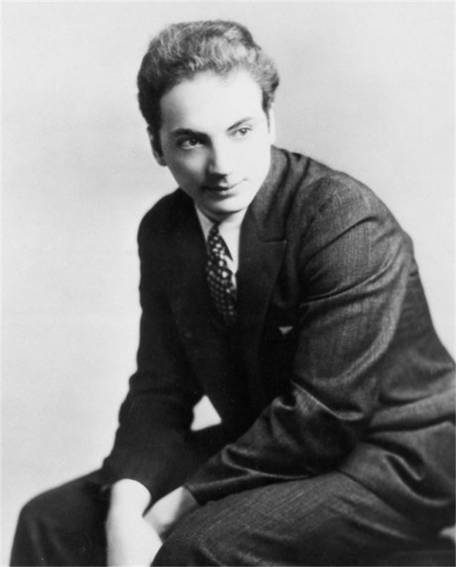 弗兰西斯脑白质被切了以后好了吗,弗朗西斯母亲结局