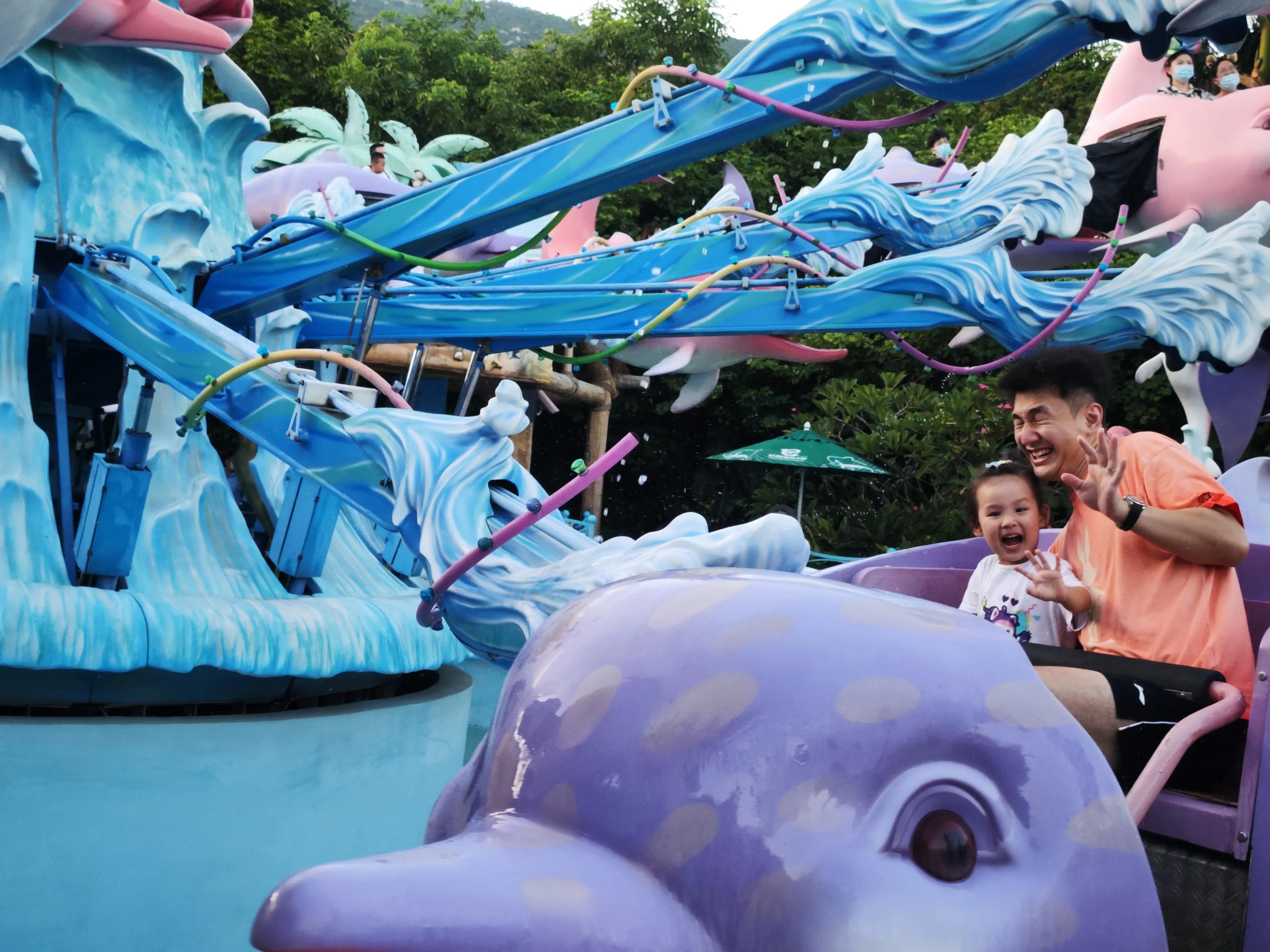 珠海长隆海洋王国跟香港海洋公园,珠海长隆海洋王国2岁孩子能去不