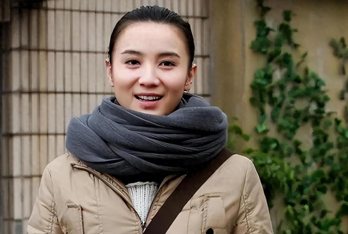 小宋佳自由式婚姻,小宋佳与名导传绯闻