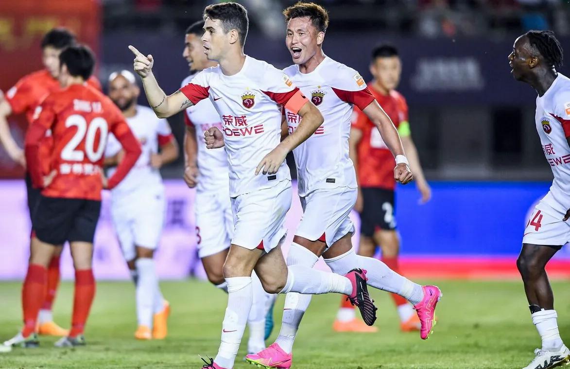 上海海港vs成都蓉城赛前战鼓队,上海海港vs成都蓉城精彩瞬间