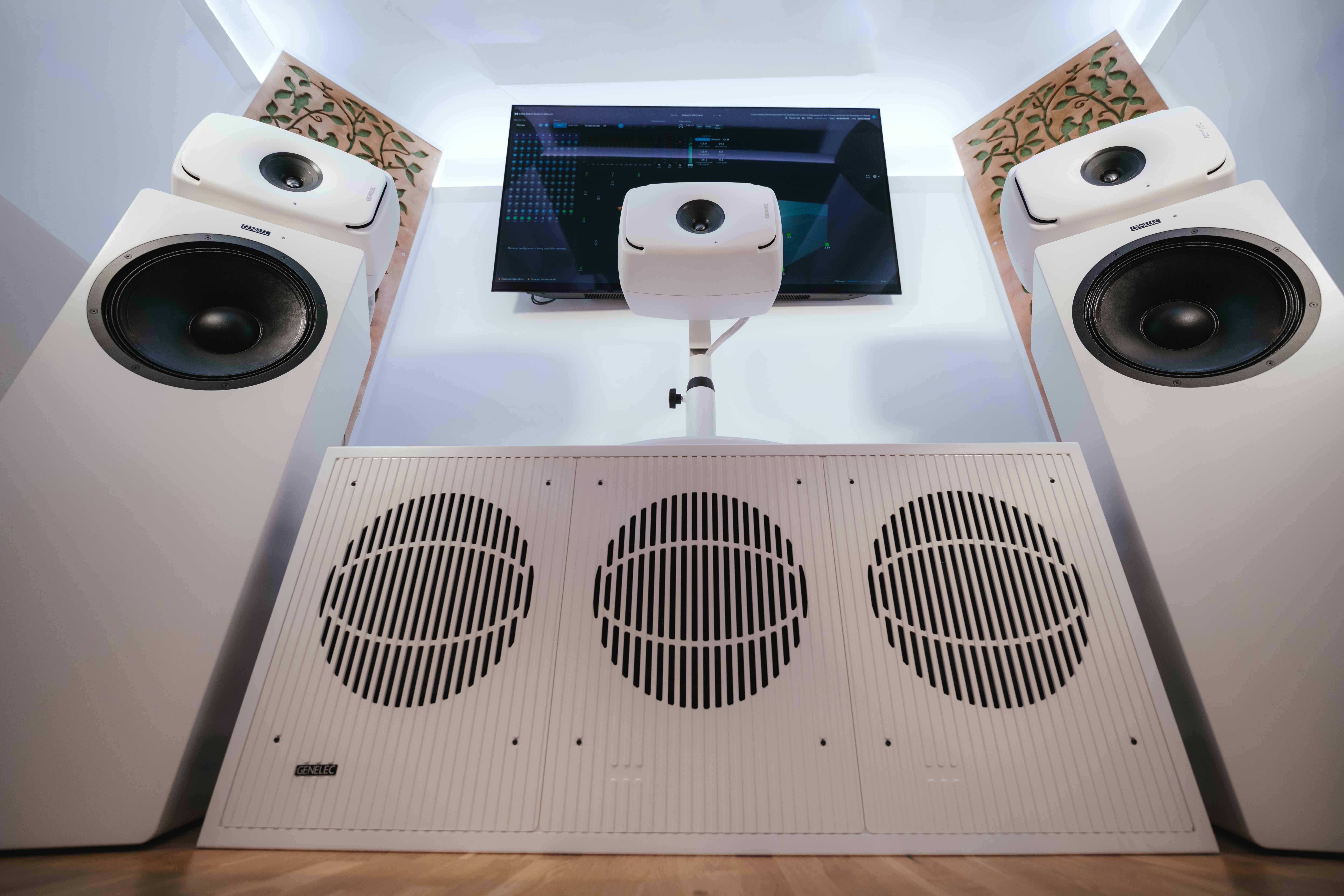 音响师舞台现场调音唱歌视频,音响师现场主要干什么