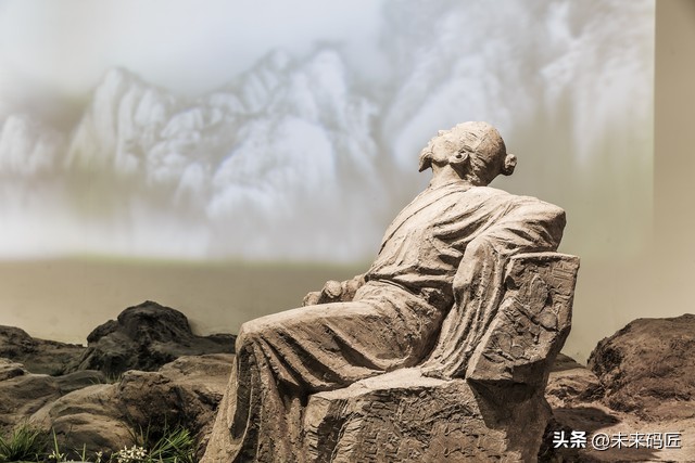 自在与命运：探寻“不由自主”的内涵