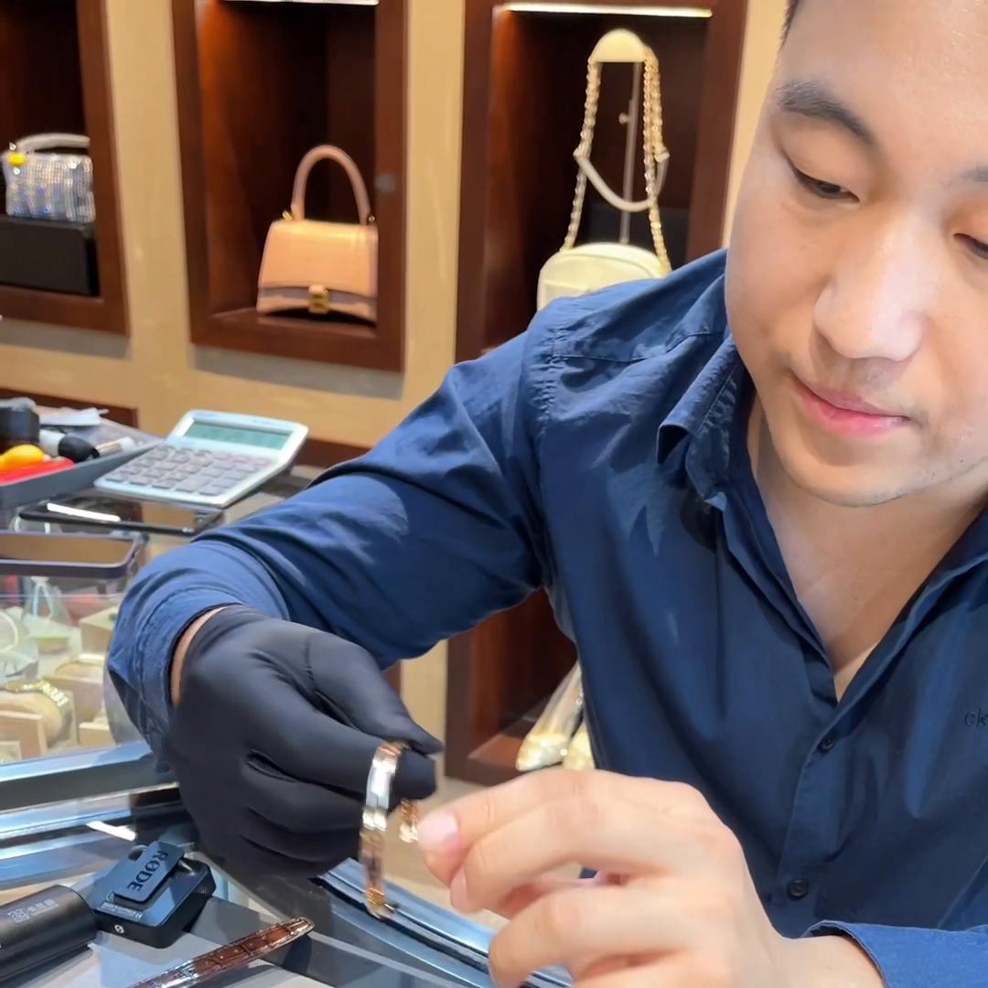 美女结婚自己来选结婚用品,美女为了彩礼骗婚