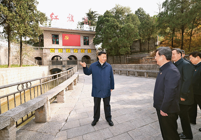 为党的二十大报告的目标而奋斗,为实现党的奋斗目标而团结奋斗