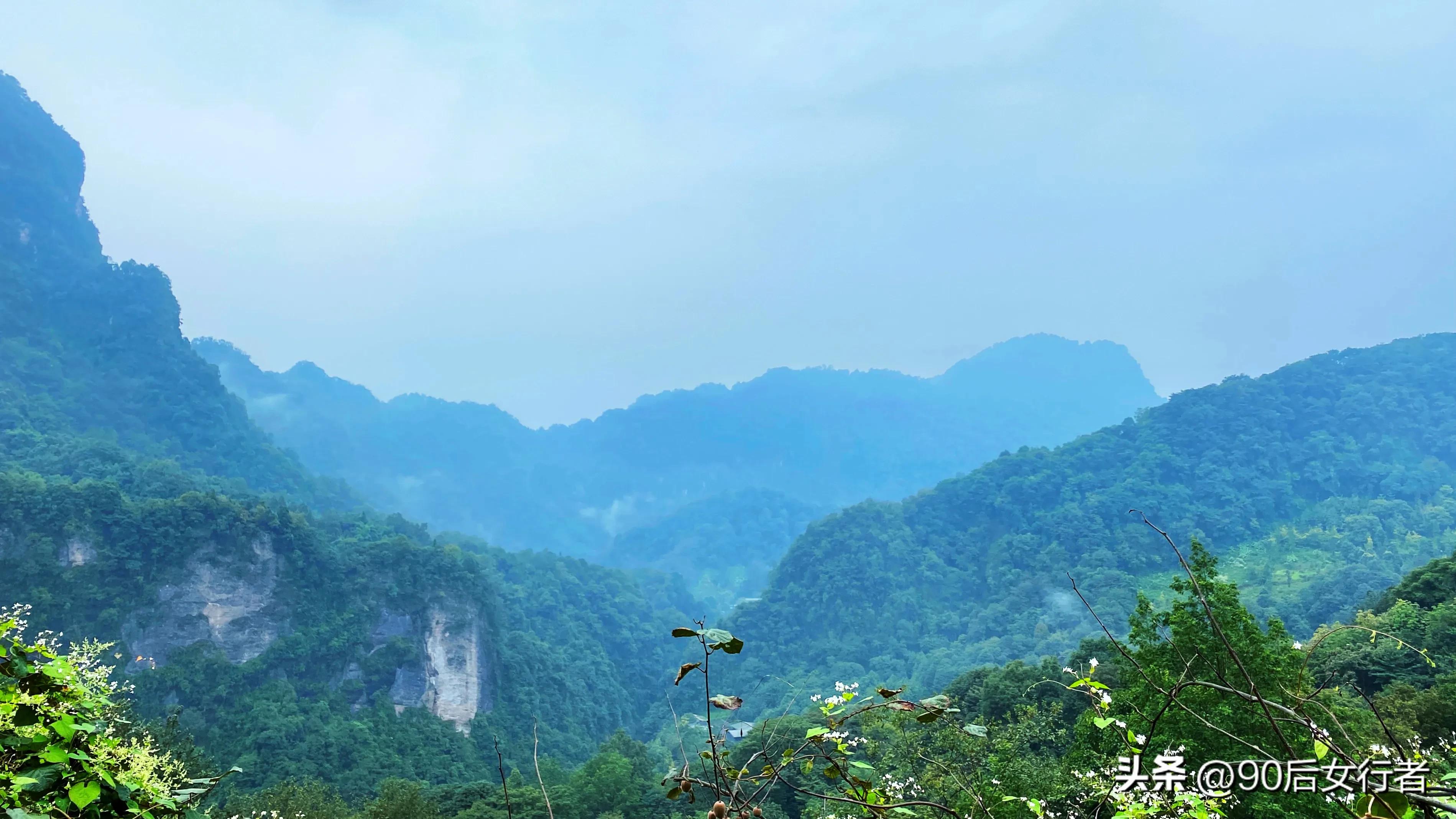 走进山间的小路感受大自然,成都深山老林旅游最好去处