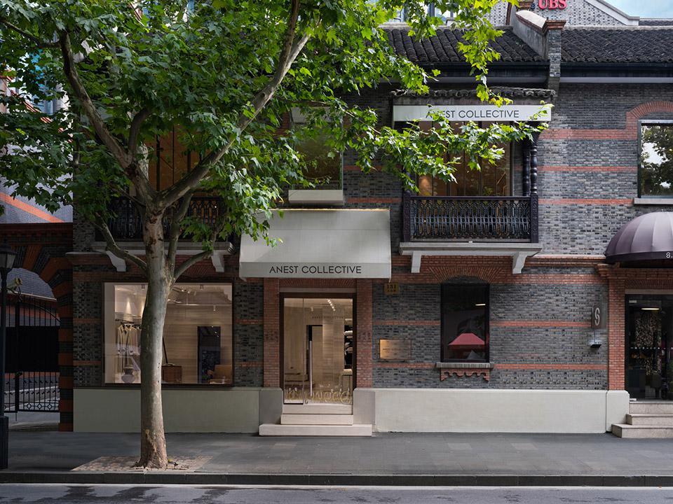 最新服装店门店装修风格,高端精品服装店装修方案