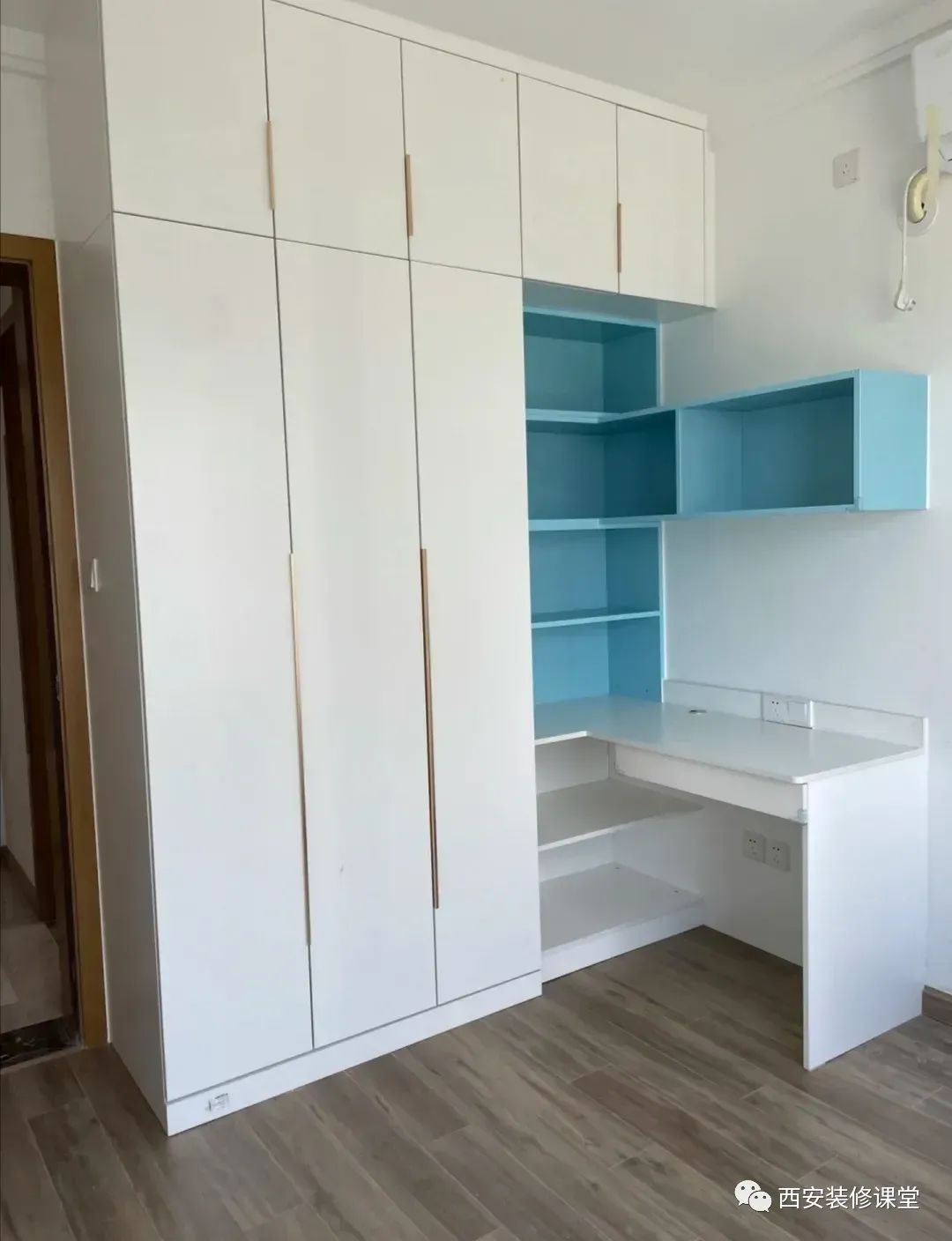 书桌连衣柜有什么讲究,书桌连衣柜带门怎么处理