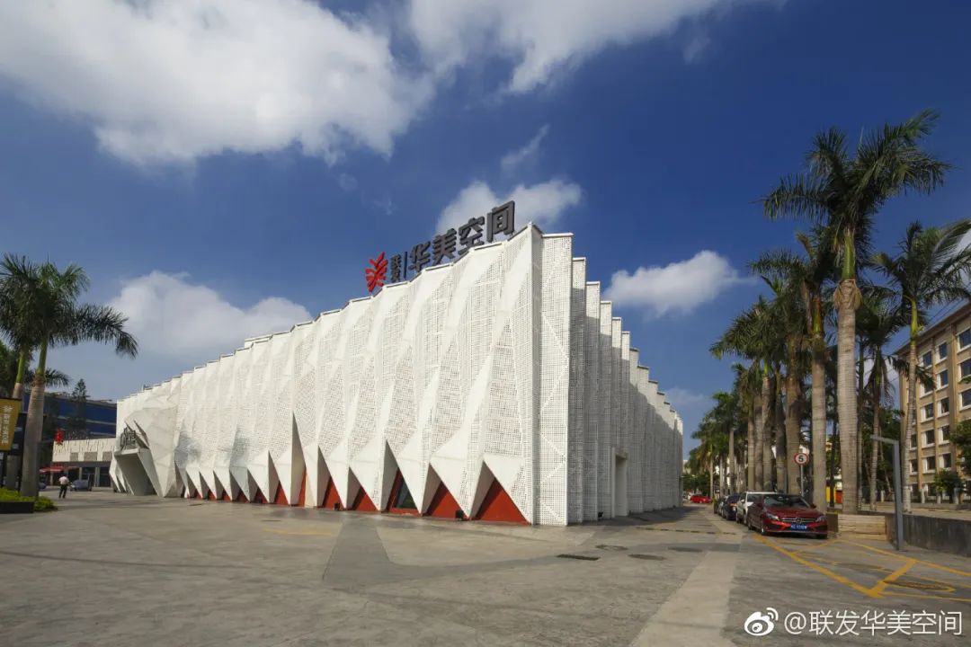 3000平方厂房改造网红店,老厂房改造简约网红店