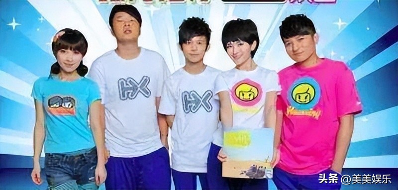 欧阳娜娜自创品牌上线，成本60块浴袍卖988，网友：割韭菜