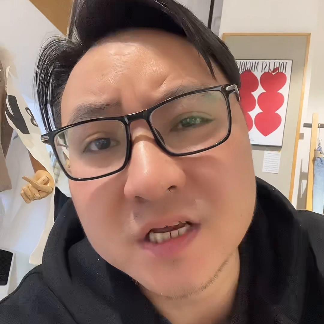 电商服装与实体的对决,电商与实体之争视频