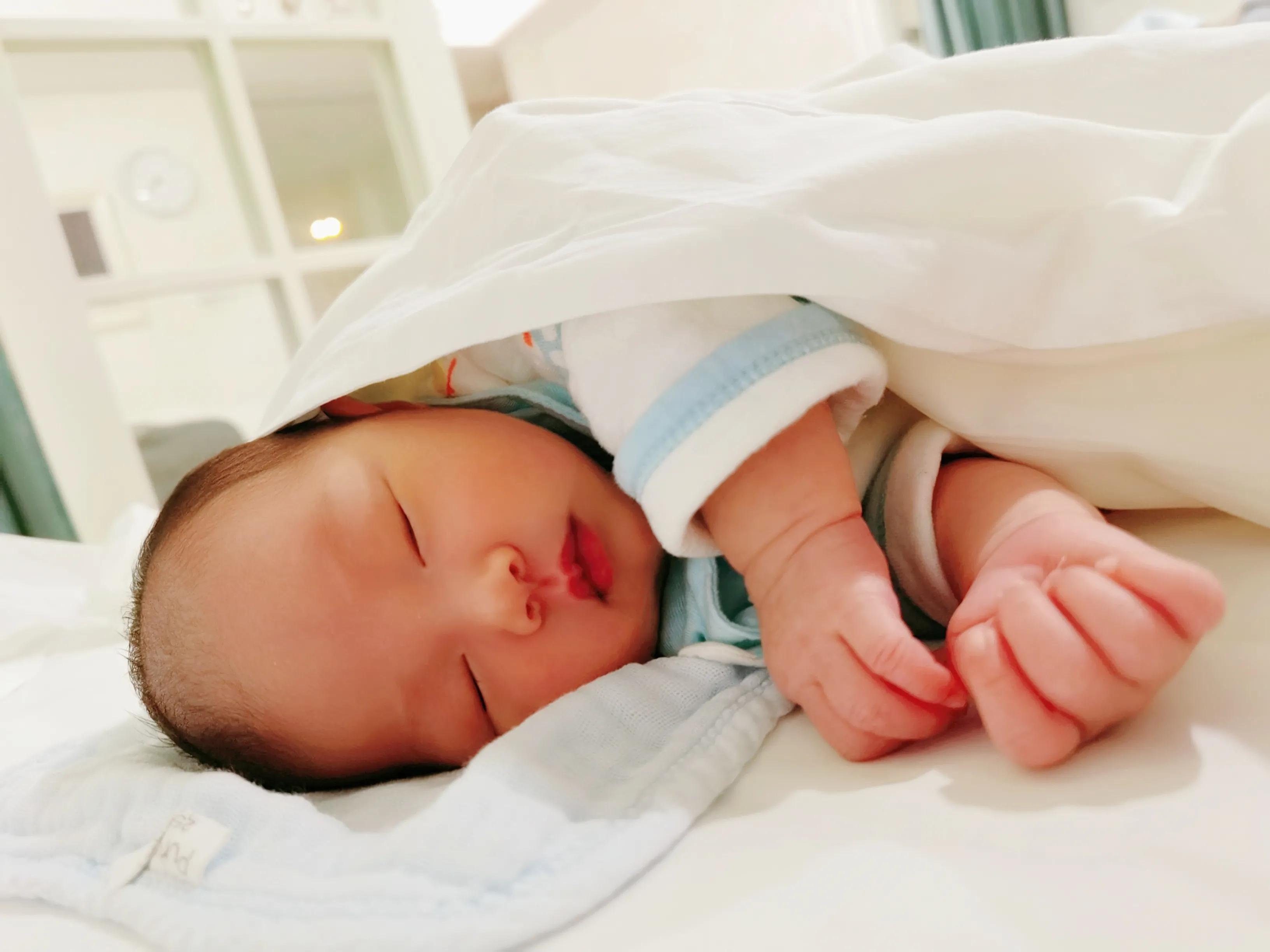 生娃养娃需要花多少钱,生了娃以后才明白养孩子真费钱