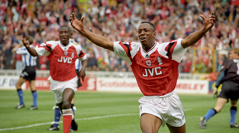 盘点阿森纳历史射手榜,阿森纳阿迪球衣组合图