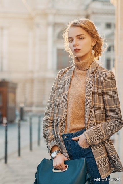 摆地摊赚三元以下产品,30种日赚千元地摊商品批发市场