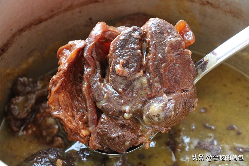 酱牛肉软烂无比的秘诀,酱牛肉如何用酱油先泡一下