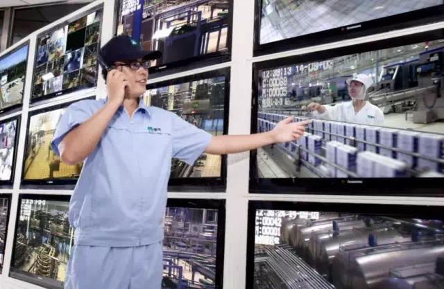 蒙牛FIRST高光时刻｜Technology这样数智化的牛，很难不爱