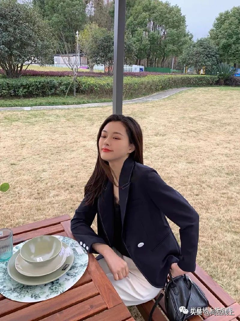 lily大牌高定连衣裙,lily时尚大码精品女装