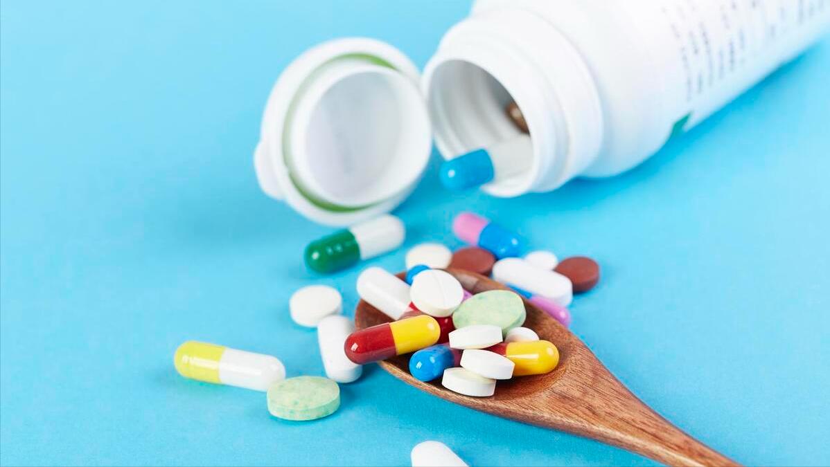 女性生完孩子一咳嗽就漏尿怎么办,女儿11岁一咳嗽就漏尿是怎么回事