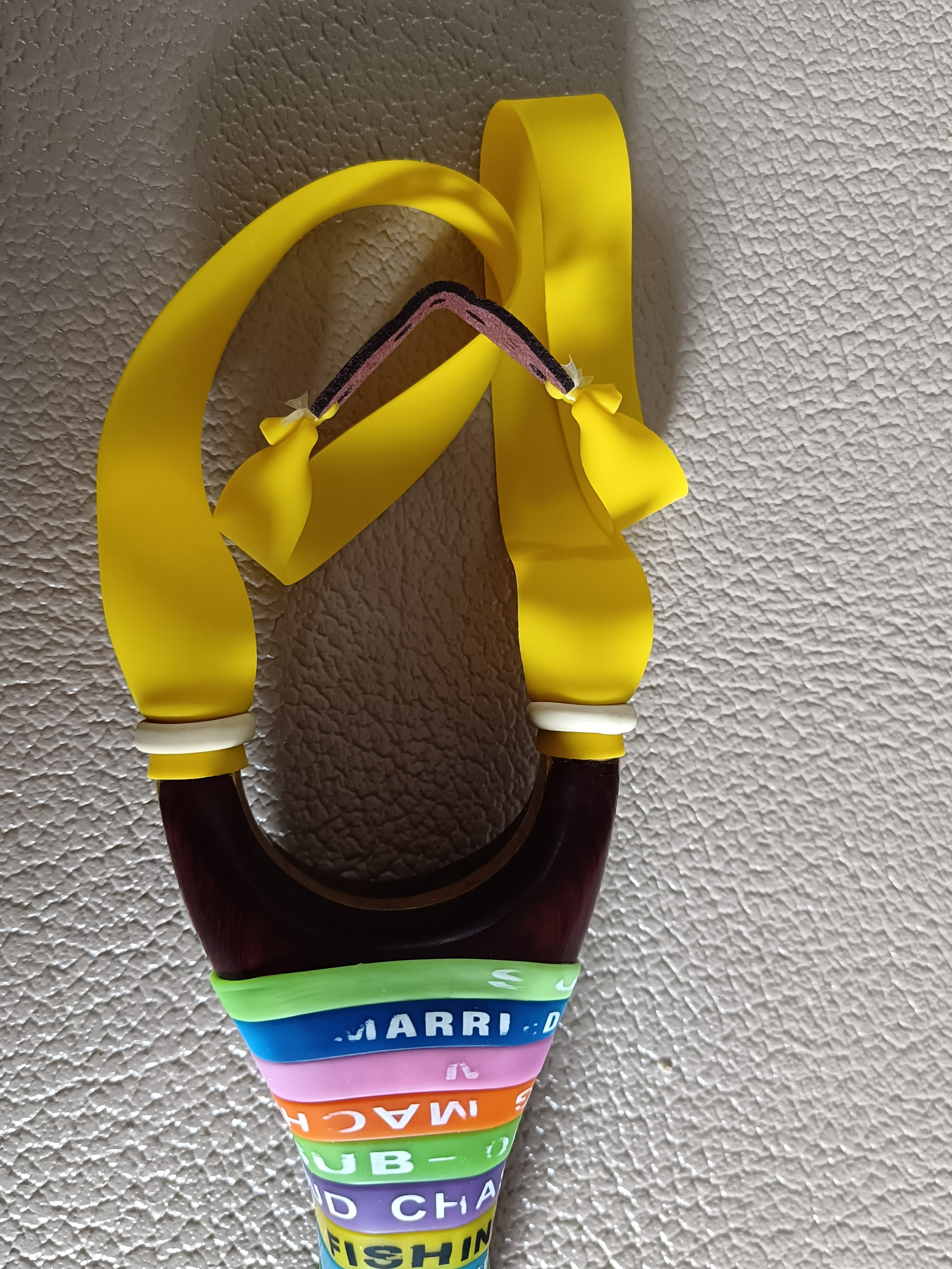 弹弓绑皮筋方头好还是圆头好,圆头快压弹弓伤皮筋怎么处理