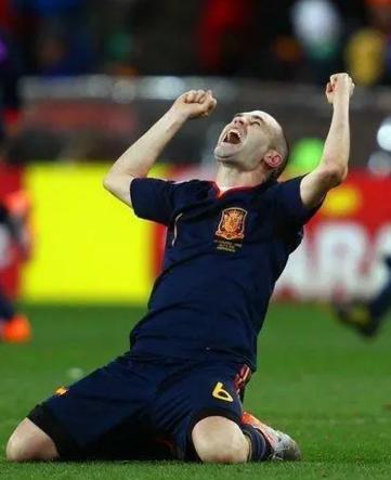 新王加冕解说,新王加冕欧洲杯